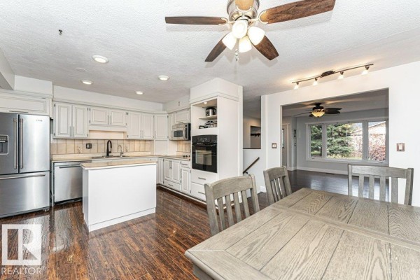 Kitchen - 9522 79 St, Fort Saskatchewan, AB T8L1J9 Photo 3