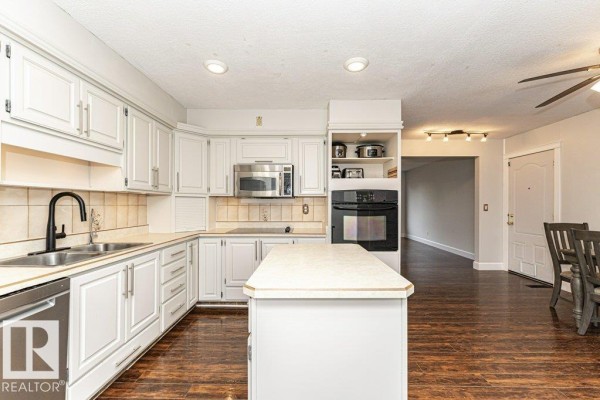 Family room - 9522 79 St, Fort Saskatchewan, AB T8L1J9 Photo 4
