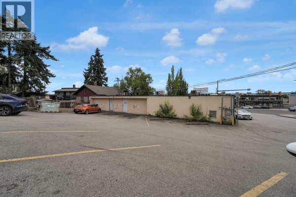 953 Brunette Avenue, Coquitlam, BC V3K1E1 Photo 5