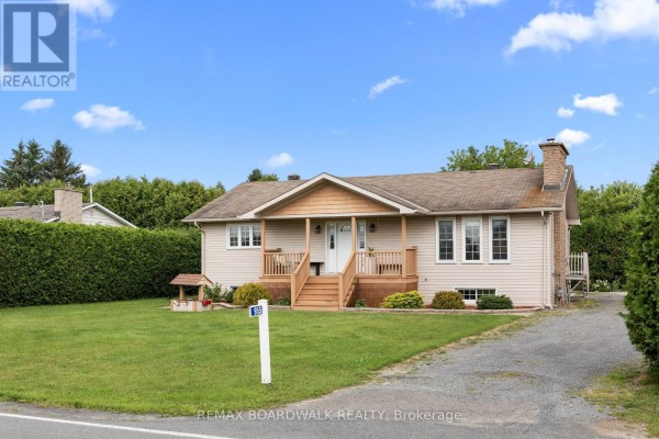 955 Lacroix Road, Clarence Rockland, ON, photo 2