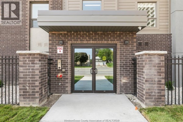 4pc Bathroom - 955 Ouellette Avenue Unit# 301, Windsor, ON N9A4J5 Photo 3
