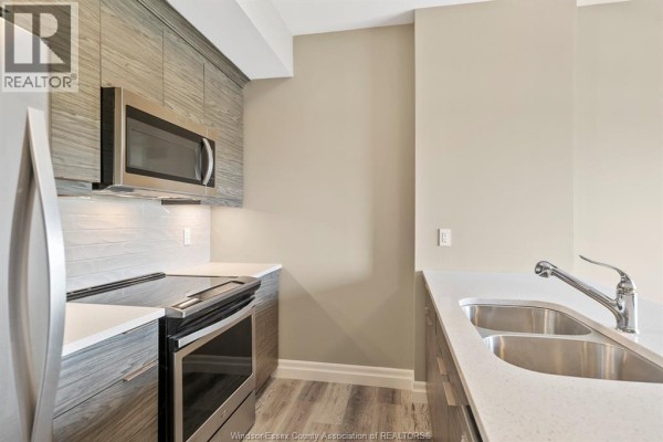 955 Ouellette Avenue Unit# 407, Windsor, ON, photo 3