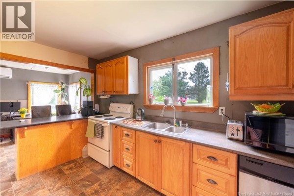 4pc Bathroom - 9554 490 Route, Bass River, NB E4T4M5 Photo 3