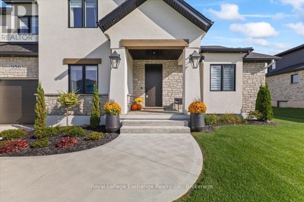 Bathroom - 956 Bogdanovic Way, Huron Kinloss, ON N2Z0H4 Photo 3