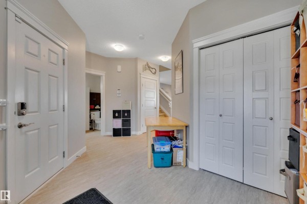 Primary Bedroom - 956 Morris Wy, Leduc, AB T9E1G1 Photo 4