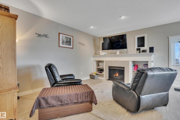 Bedroom 2 - 956 Morris Wy, Leduc, AB T9E1G1 Photo 5