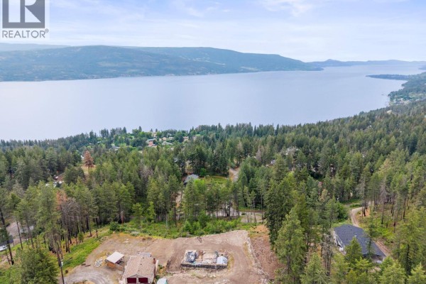 9564 Keithley Road, Vernon, BC V1H2E5 Photo 3