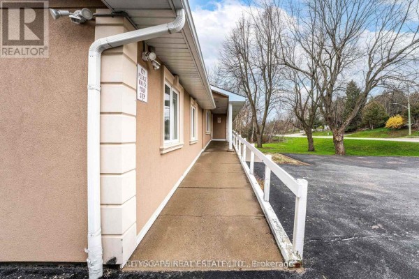 9565 Wellington Road 124 Road, Erin, ON, photo 3
