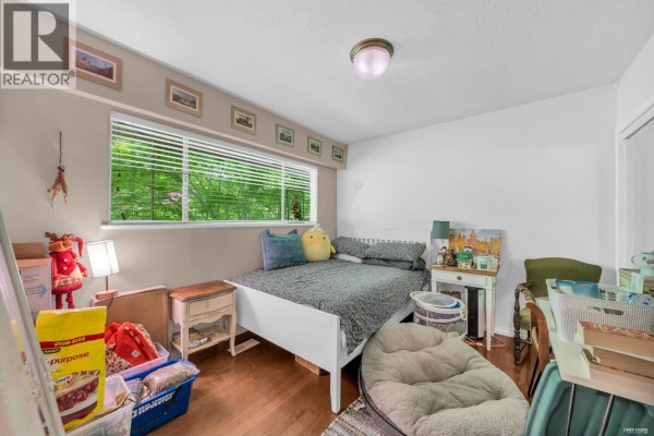 959 Caithness Crescent, Port Moody, BC V3H1C7 Photo 3