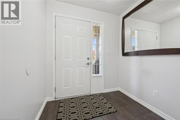 Primary Bedroom - 959 Zeller Crescent, Kitchener, ON N2A0C9 Photo 5