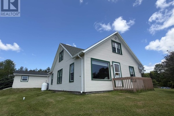 Kitchen - 9596 105 Highway, Whycocomagh, NS B0E3M0 Photo 2
