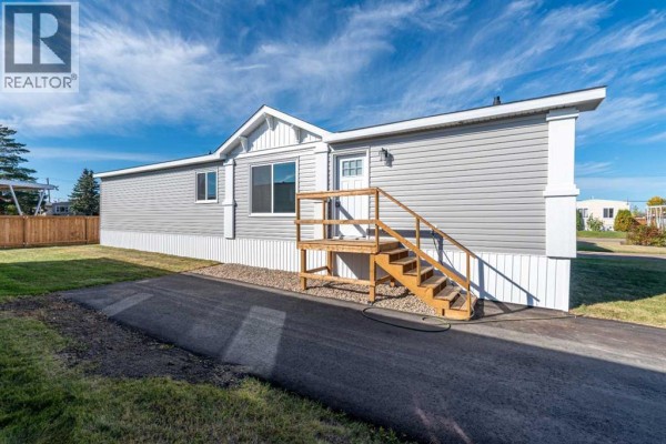 96, 5308 57 Street, Lloydminster, AB, photo 2