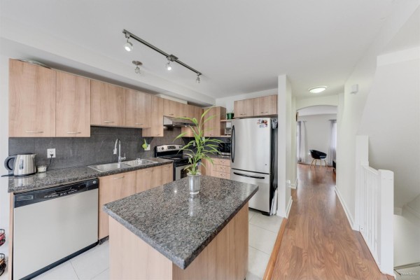 96 6671 121 Street, Surrey, BC V3W1T9 Photo 3
