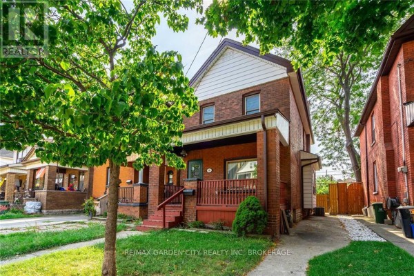 96 Beechwood Avenue, Hamilton, ON L8L2S6 Photo 3