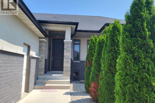 96 Carolina Woods, Leamington, ON, photo 2
