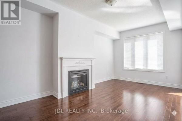 Eating area - 96 Firwood Drive, Richmond Hill, ON L4S0E8 Photo 4