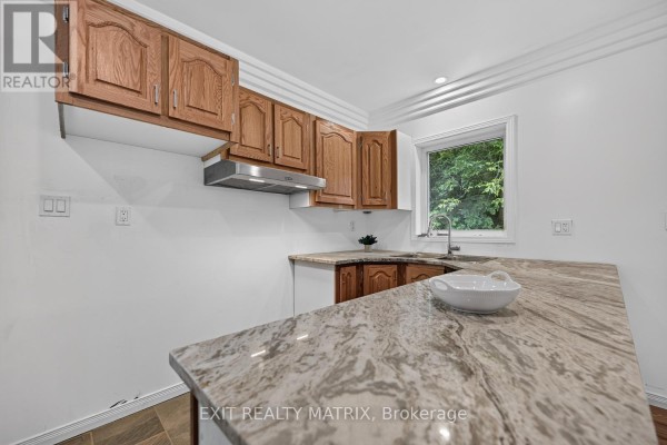 96 George Street, Lanark Highlands, ON, photo 2