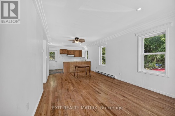 96 George Street, Lanark Highlands, ON K0G1K0 Photo 4