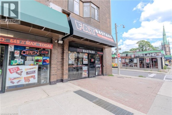 96 Gerrard St E, Toronto, ON M5B1G7 Photo 5