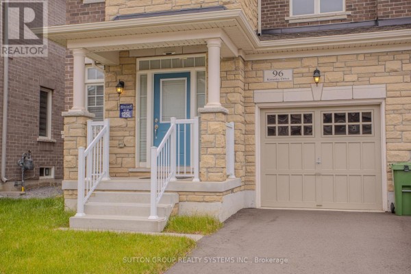 Great room - 96 Kenesky Drive, Hamilton, ON L8B1Y4 Photo 2