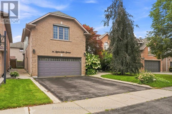 96 Laurendale Avenue, Hamilton, ON, photo 2