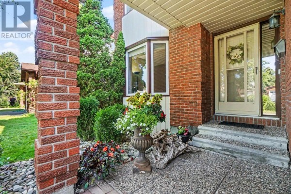 Family room - 96 Pheasant Run Drive, Ottawa, ON K2J2R5 Photo 3