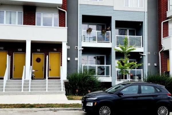96 Seabrook Drive, Kitchener
