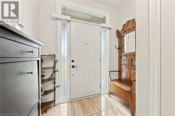 2pc Bathroom - 96 Springvalley Crescent, Hamilton, ON L9C7X3 Photo 3