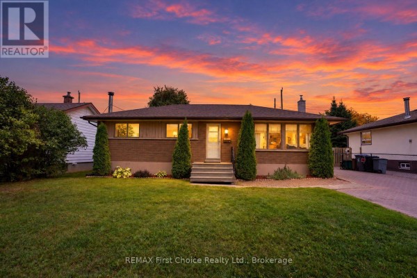 96 Stardust Crescent, Thunder Bay