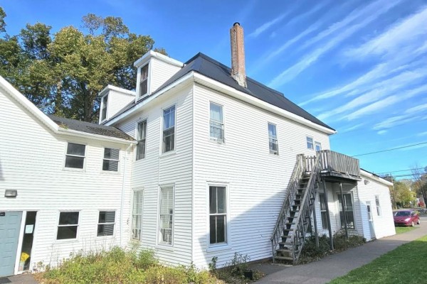 96 Upper Prince Street, Charlottetown, PE C1A4S3 Photo 3
