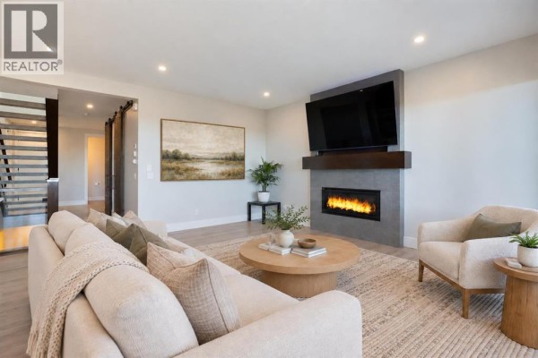 Family room - 96 Walcrest View Se, Calgary, AB T2X4G3 Photo 5
