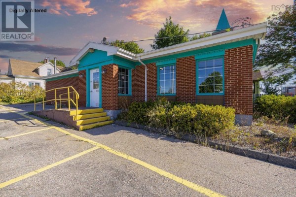 96 Warwick Street, Digby, NS B0V1A0 Photo 2