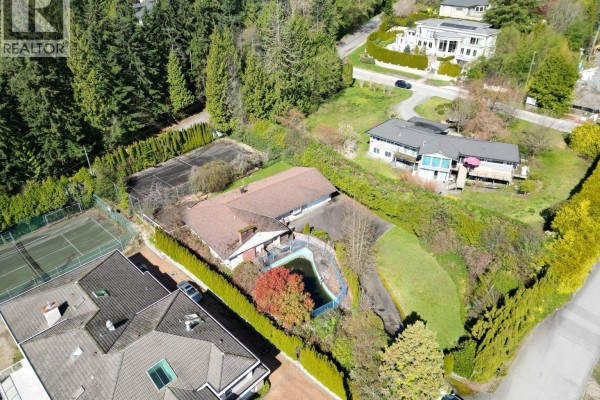 960 Pyrford Road, West Vancouver, BC V7S2A1 Photo 5