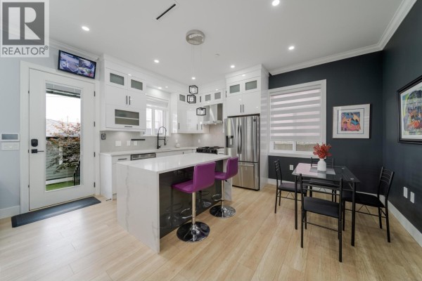 960 Renfrew Street, Vancouver, BC V5K4B8 Photo 5
