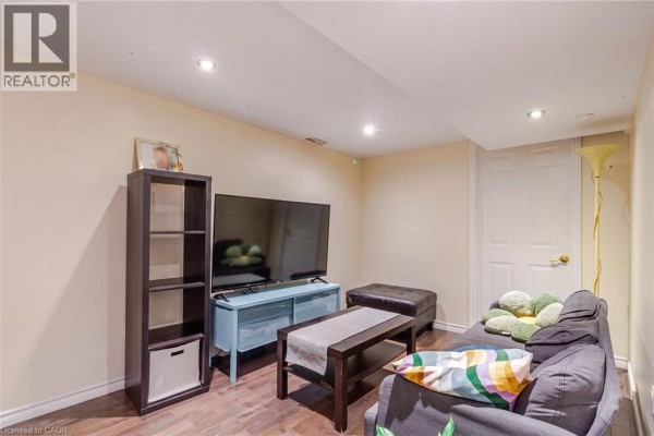 960 Stone Church Road E Unit# Lower, Hamilton, ON L8W1B1 Photo 5