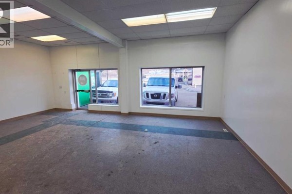9606a 100 Street, Peace River, AB T8S1J5 Photo 4