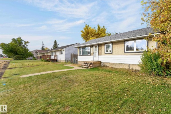 9612 163 St Nw, Edmonton, AB, photo 3