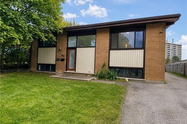 962 Eagle Crescent Unit# 1, London, ON, photo 2