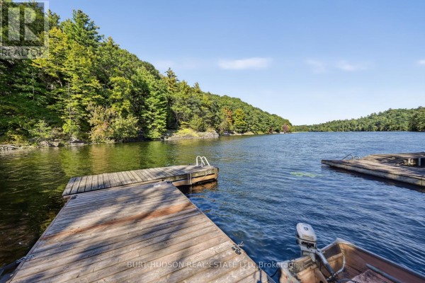 963 Narrows Lane, Leeds And The Thousand Islands, ON K0E1N0 Photo 5