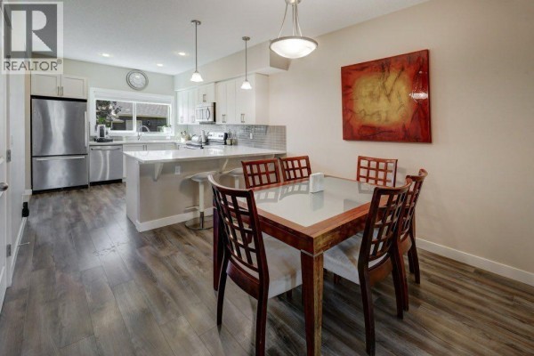 Kitchen - 963 Nolan Hill Boulevard Nw, Calgary, AB T3R0W1 Photo 4