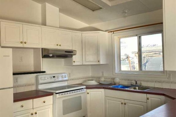 9630 122 Avenue, Grande Prairie, AB T8V6B1 Photo 2