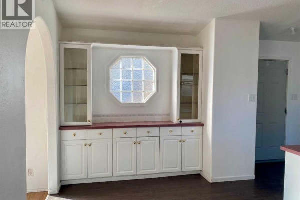 9630 122 Avenue, Grande Prairie, AB T8V6B1 Photo 4