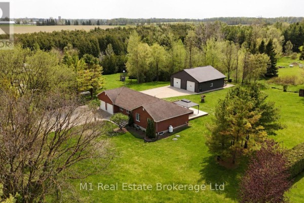 Recreational, Games room - 9632 Concession Rd 4 N, Wellington North, ON N0G2L0 Photo 4