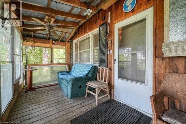 Mud room - 963640 Road 96, Embro, ON N0J1J0 Photo 3