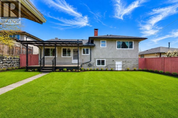 9645 David Drive, Burnaby, BC V3J1H2 Photo 3