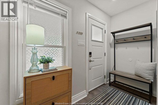 2pc Bathroom - 965 Bridge Avenue, Windsor, ON N9B2M9 Photo 3