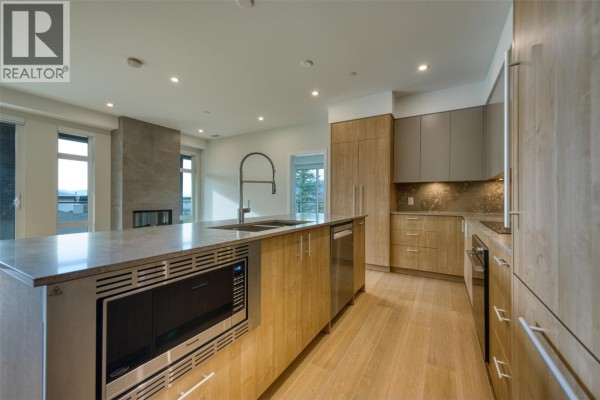 Kitchen - 9652 Benchland Drive Unit# 205, Lake Country, BC V4V0C4 Photo 4