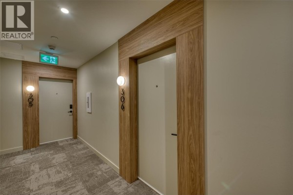 9652 Benchland Drive Unit# 306, Lake Country, BC, photo 3