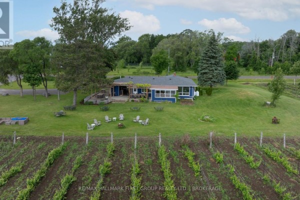 9656 Loyalist Parkway, Greater Napanee, ON, photo 3