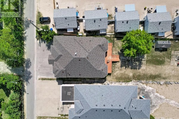 966 Shore Lane, Wasaga Beach, ON L9Z2B4 Photo 5